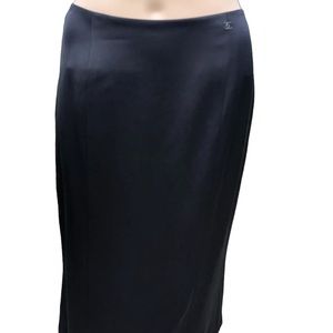 CHANEL NWT black silk skirt with pleated back panel Sz 6 eu 38